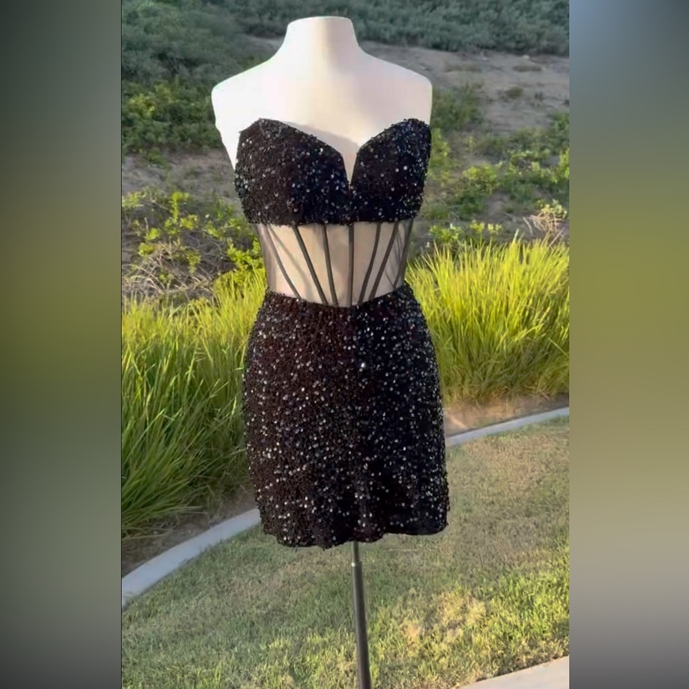 Elegant Black Sequin Dress 4792